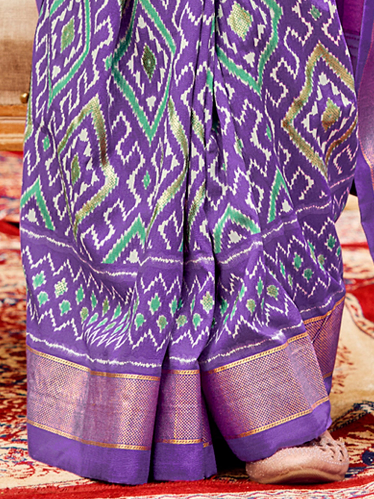 Women's Tussar Silk Lavendar Printed Designer Saree With Blouse Piece