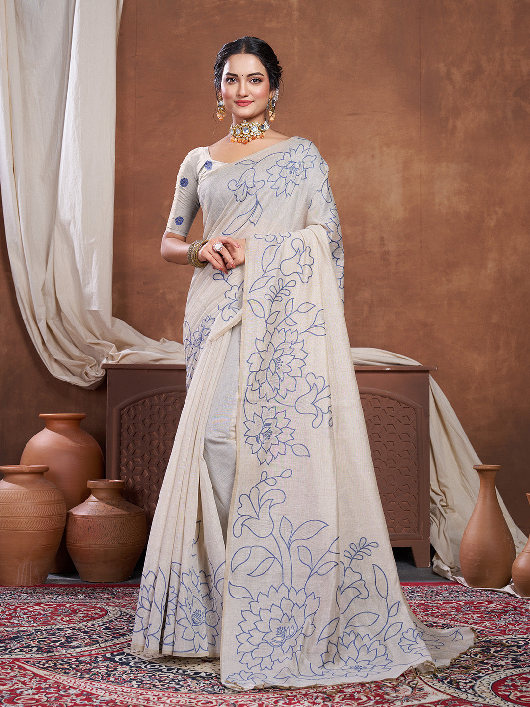 Dhiyona GR Women's Sketch Beige & Navy Pure Mul Cotton Jamdani Saree