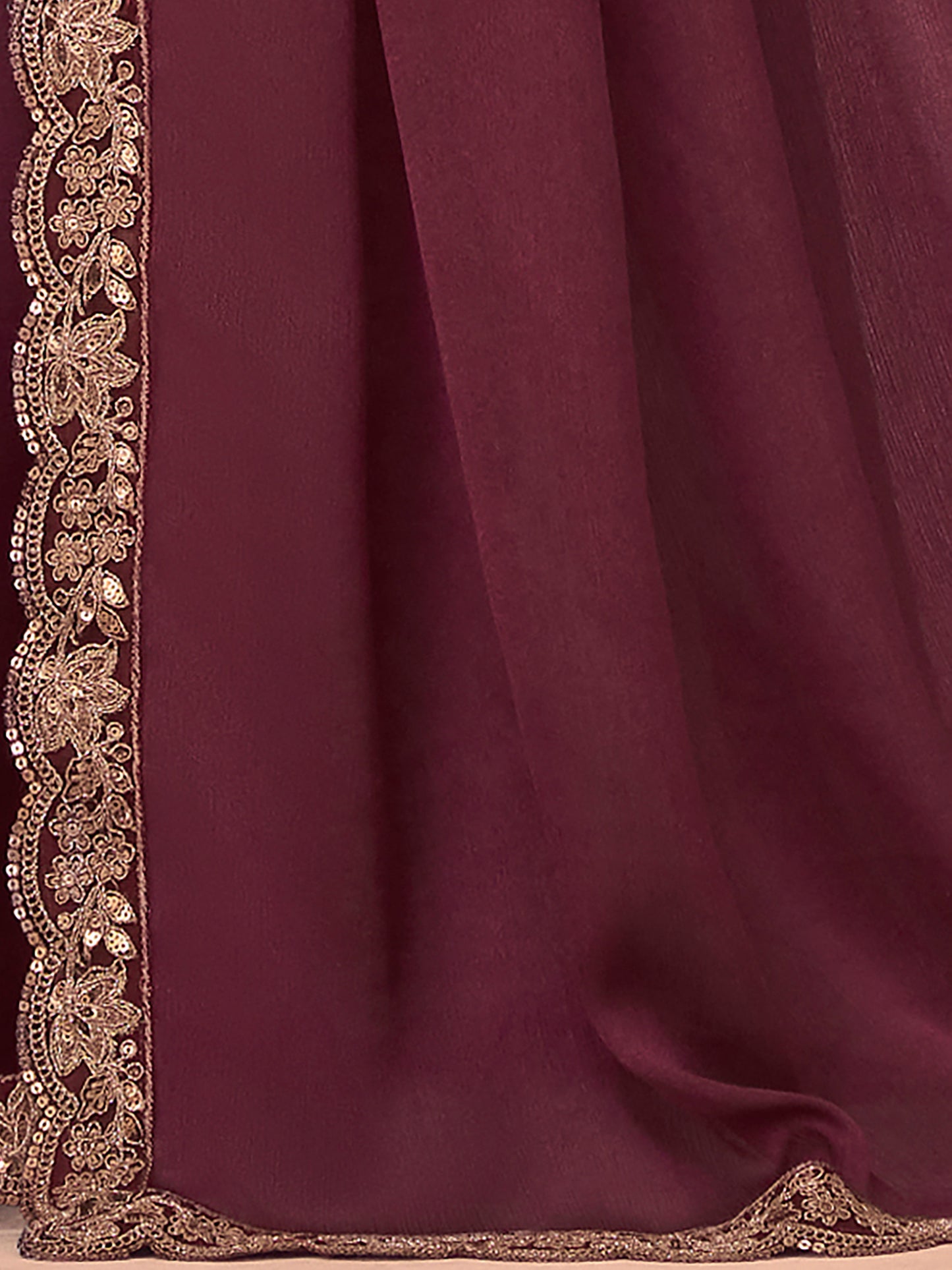 Women's Georgette Magenta Embellished Designer Saree With Blouse Piece