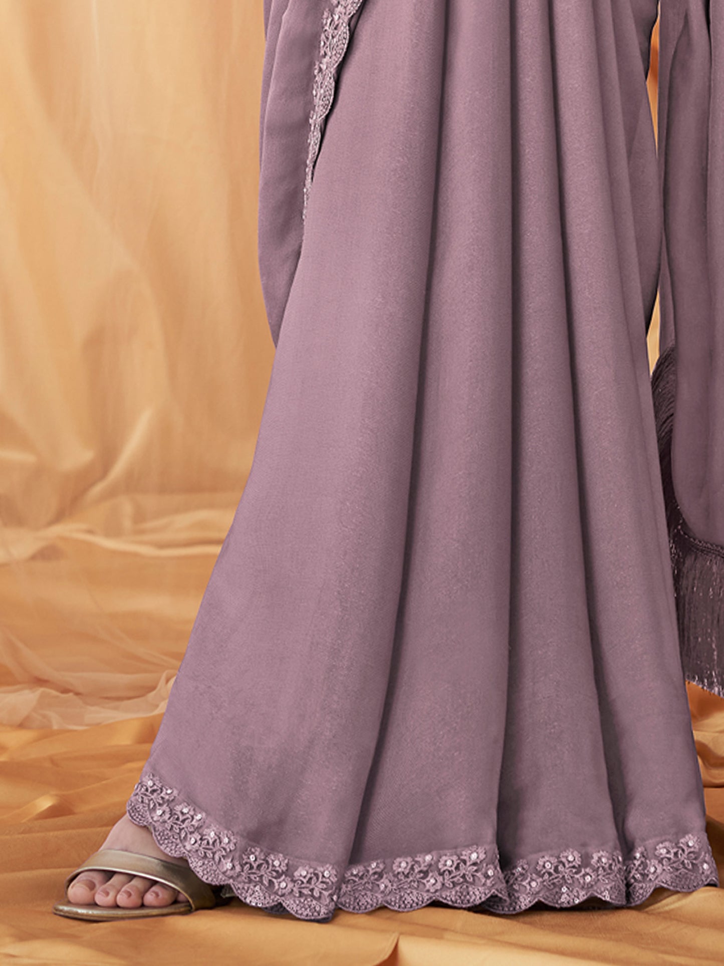 Women's Georgette Lavendar Embellished Designer Saree With Blouse Piece