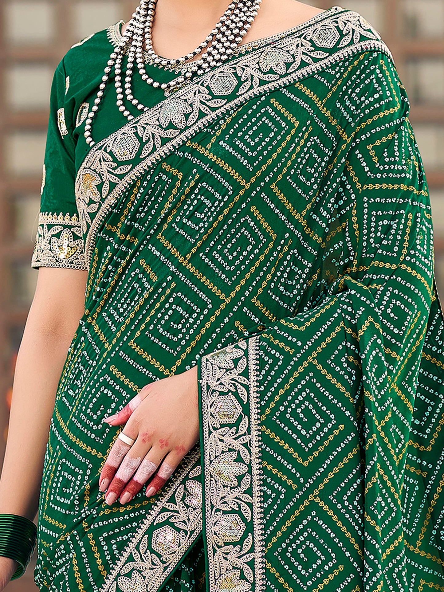 Women's Vichitra Silk Green Embellished Designer Saree With Blouse Piece