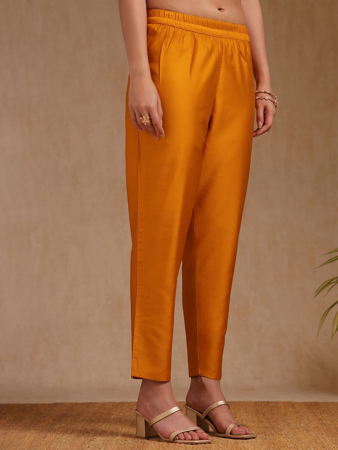 Dhiyona SO Women's Floral Printed Beads and Stones Organza Straight Kurta With Trouser And Dupatta
