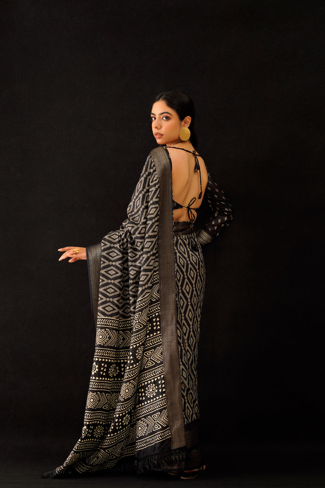 Dhiyona TI Women's Ready To Wear Black Ajarakh Block Printed Saree with Unstitched Blouse