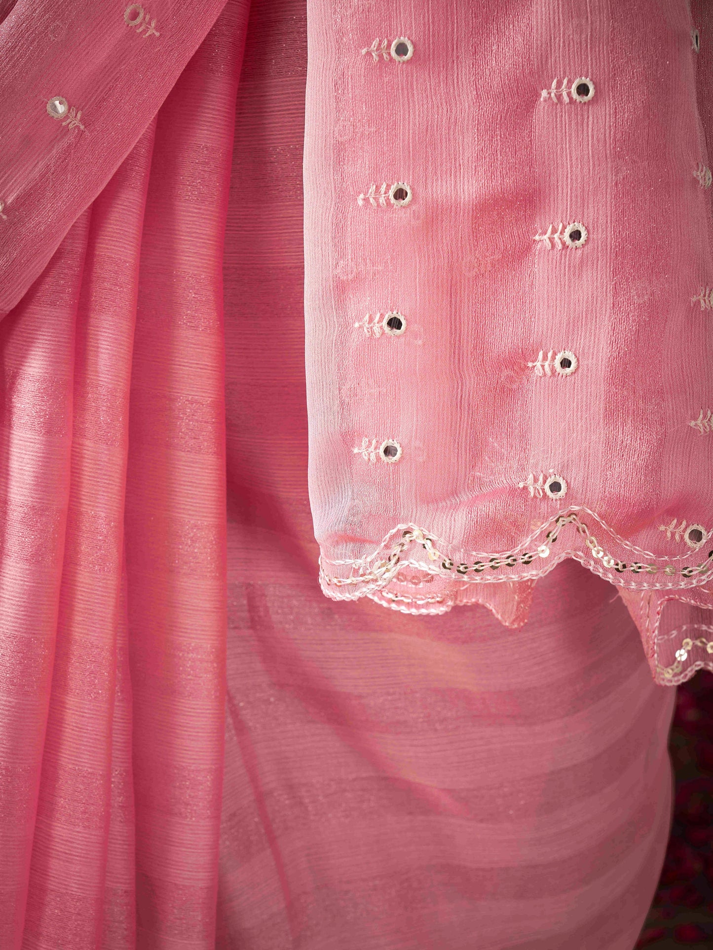 Dhiyona TI Women's Peach Chiffon Mirror Embroidery on Pallu & Scalloped Border Saree with Unstitched Blouse