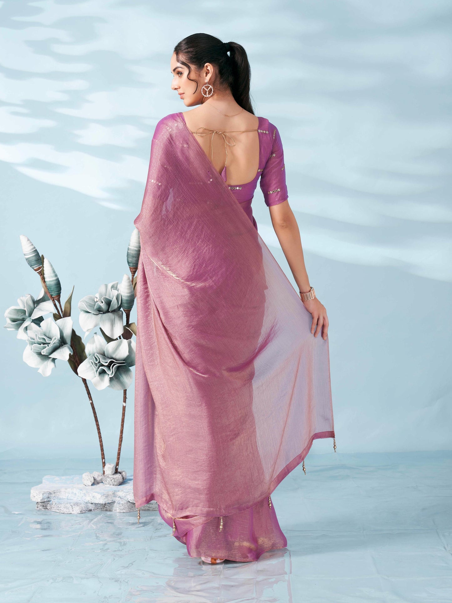 Dhiyona TI Women's Pink And Gold Colored Two Tone Chiffon Saree With Unstitched Blouse
