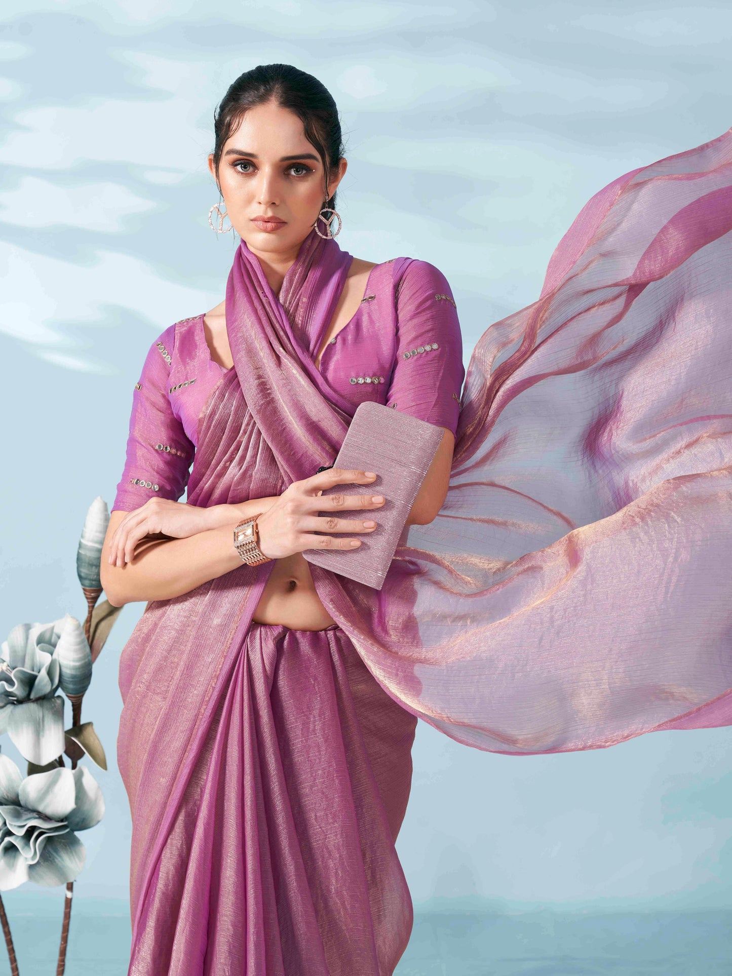 Dhiyona TI Women's Pink And Gold Colored Two Tone Chiffon Saree With Unstitched Blouse