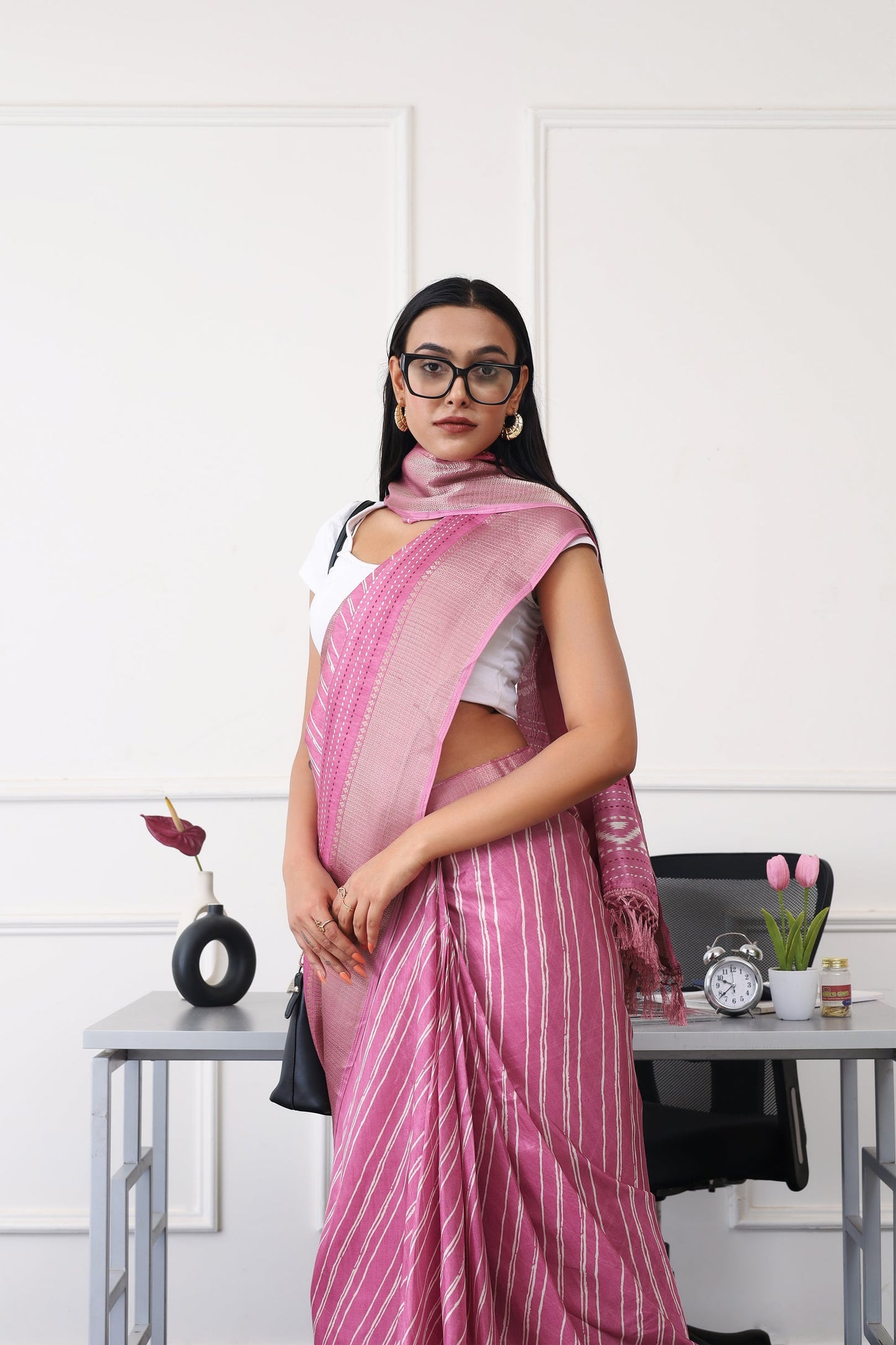 Dhiyona TI Women's Ready To Wear Pink Printed Saree with Unstitched Blouse