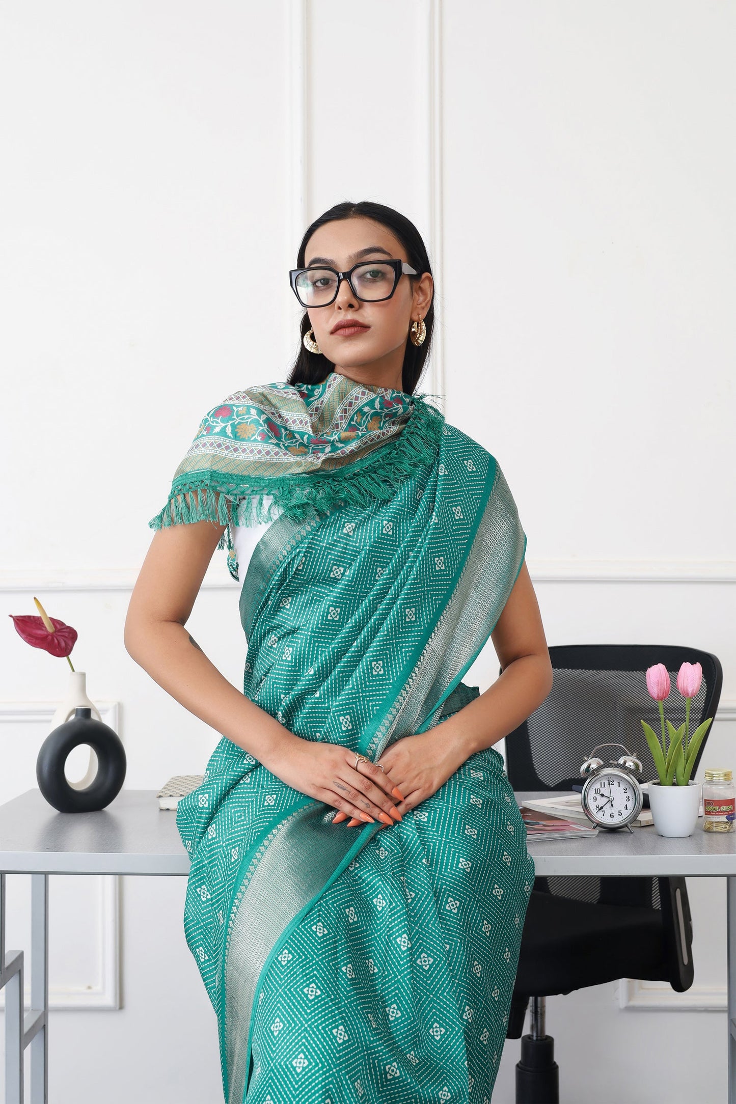 Dhiyona TI Women's Ready To Wear Green Printed Saree with Unstitched Blouse