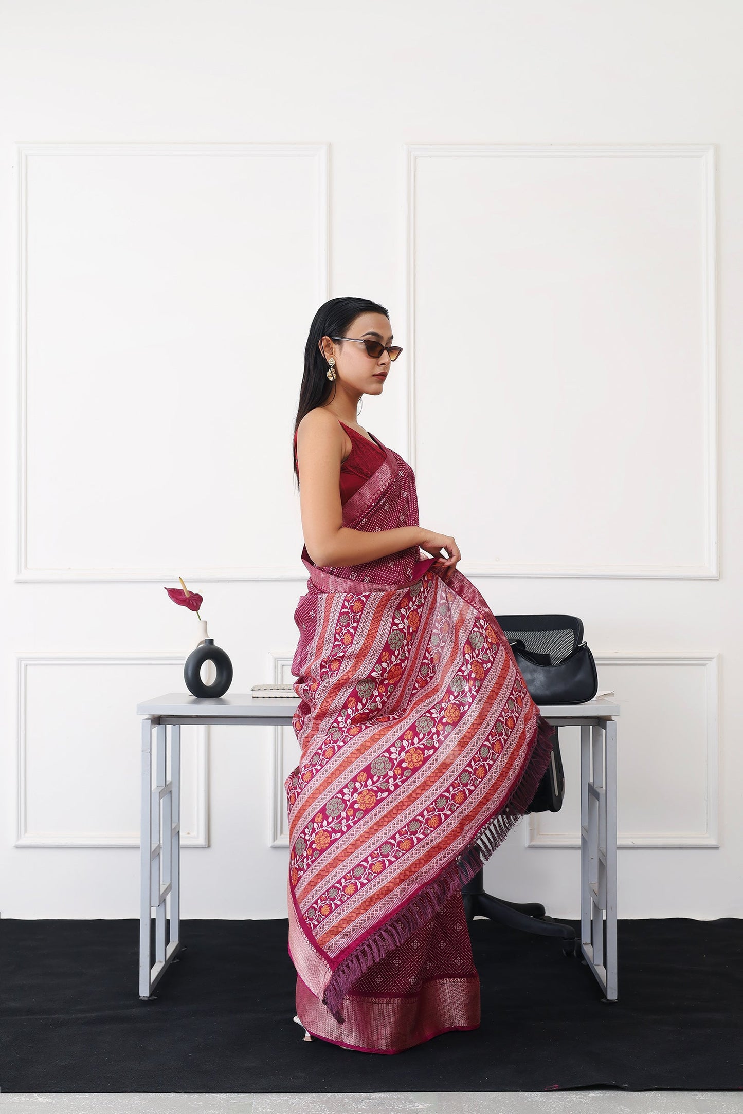 Dhiyona TI Women's Ready To Wear Magenta Printed Saree with Unstitched Blouse