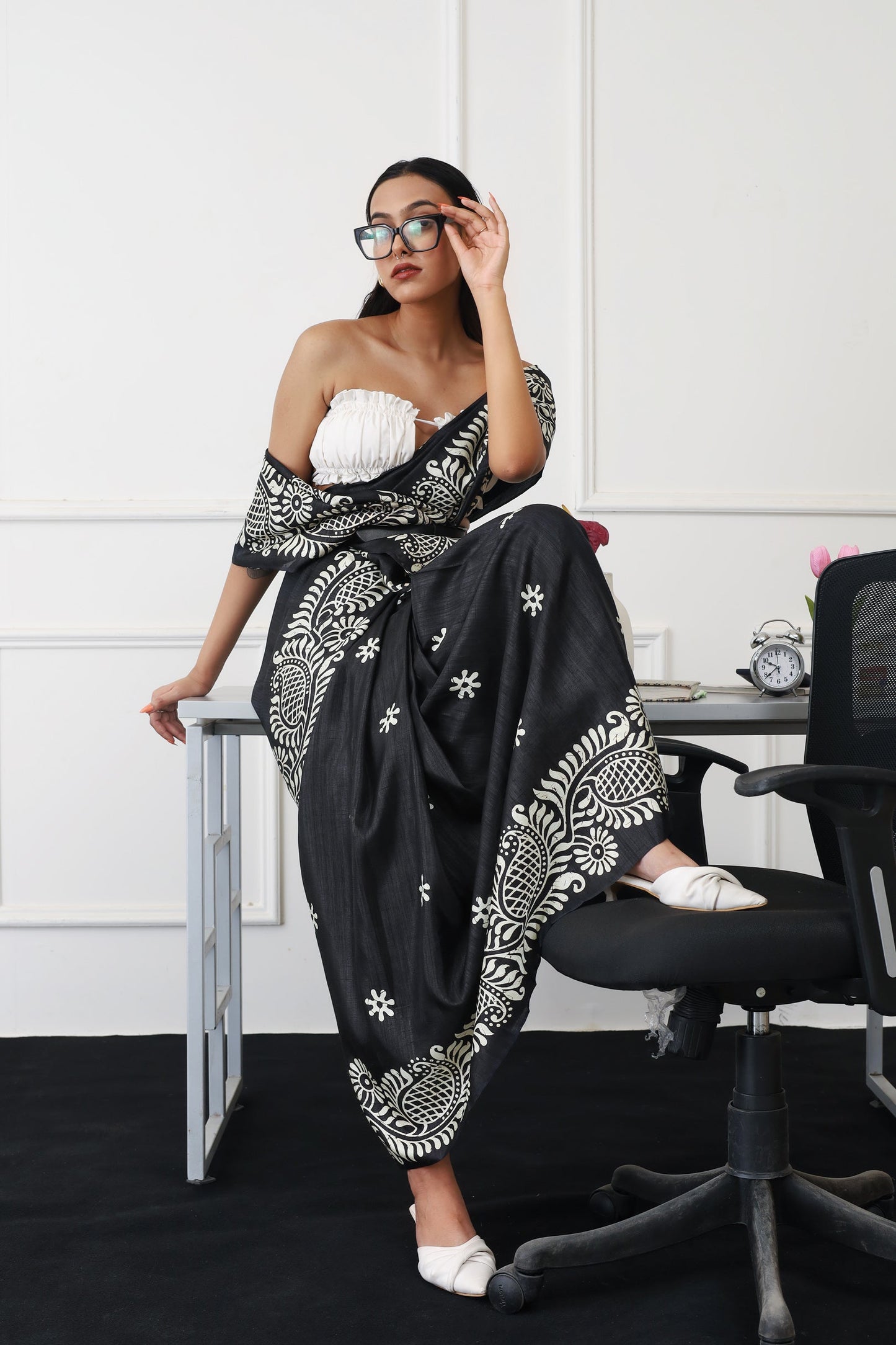 Dhiyona TI Women's Ready To Wear Black Colored Printed Satin Saree with Unstitched Blouse