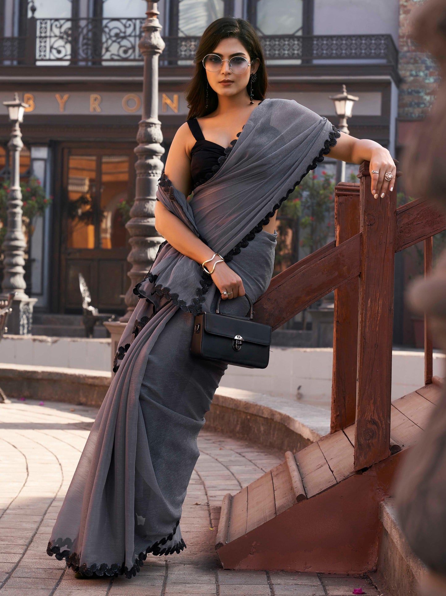 Dhiyona TI Women's Grey Shimmer Chffon Saree with Unstitched Blouse