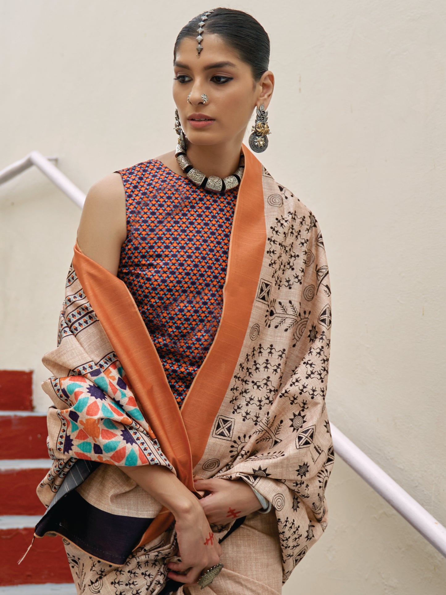 Women's Bhagalpuri Silk Cream Embroidered Celebrity Saree With Blouse Piece