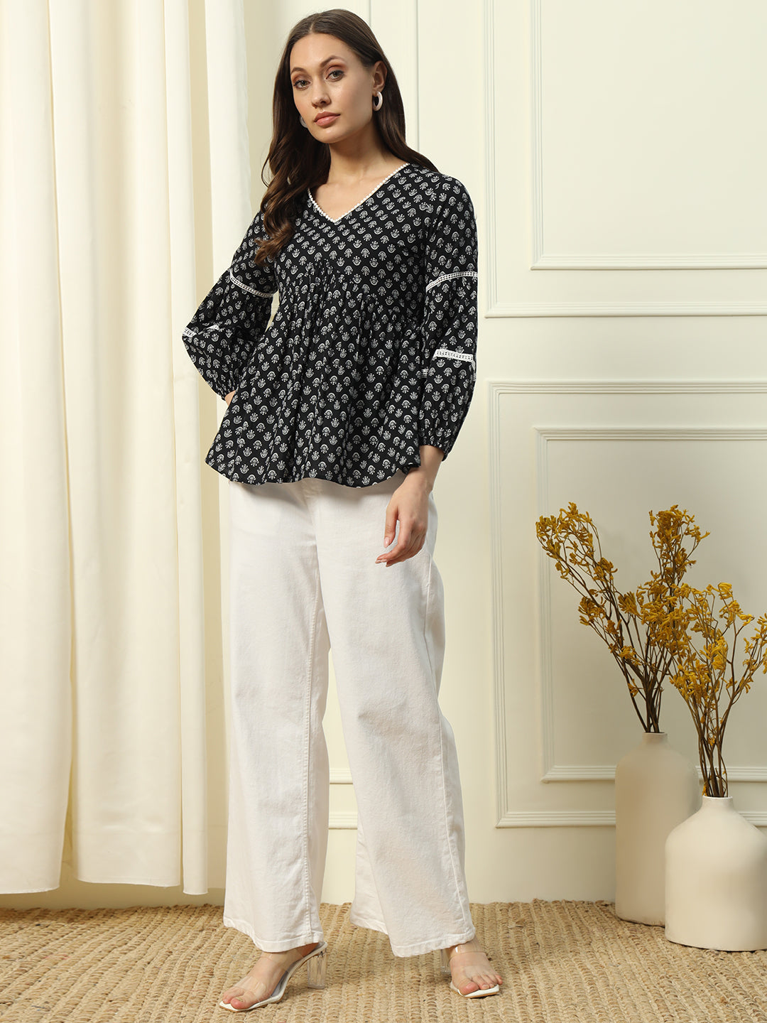 Women's Black Printed Cotton Top