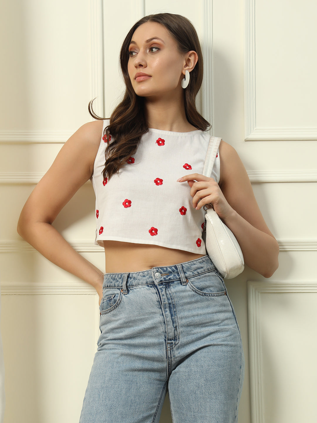 Dhiyona FL Women's White Embroidered Cotton Crop Top