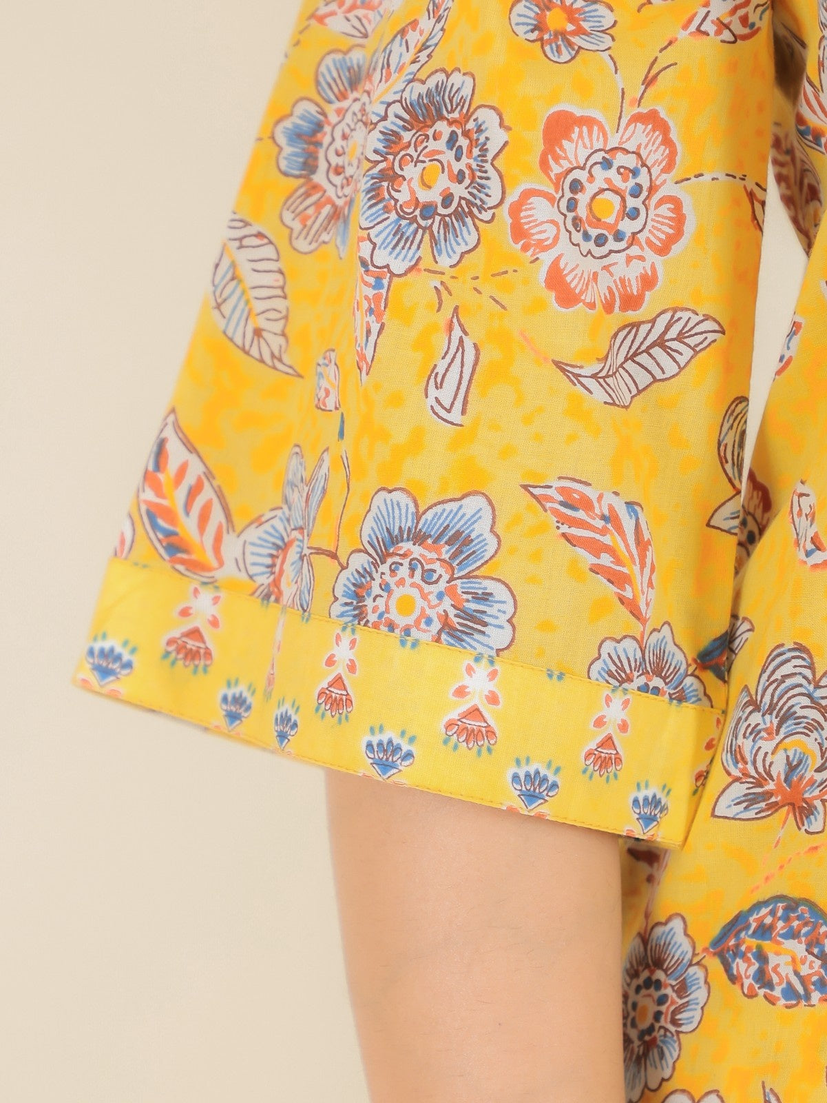 Women's Cotton Yellow Straight Kurta Set