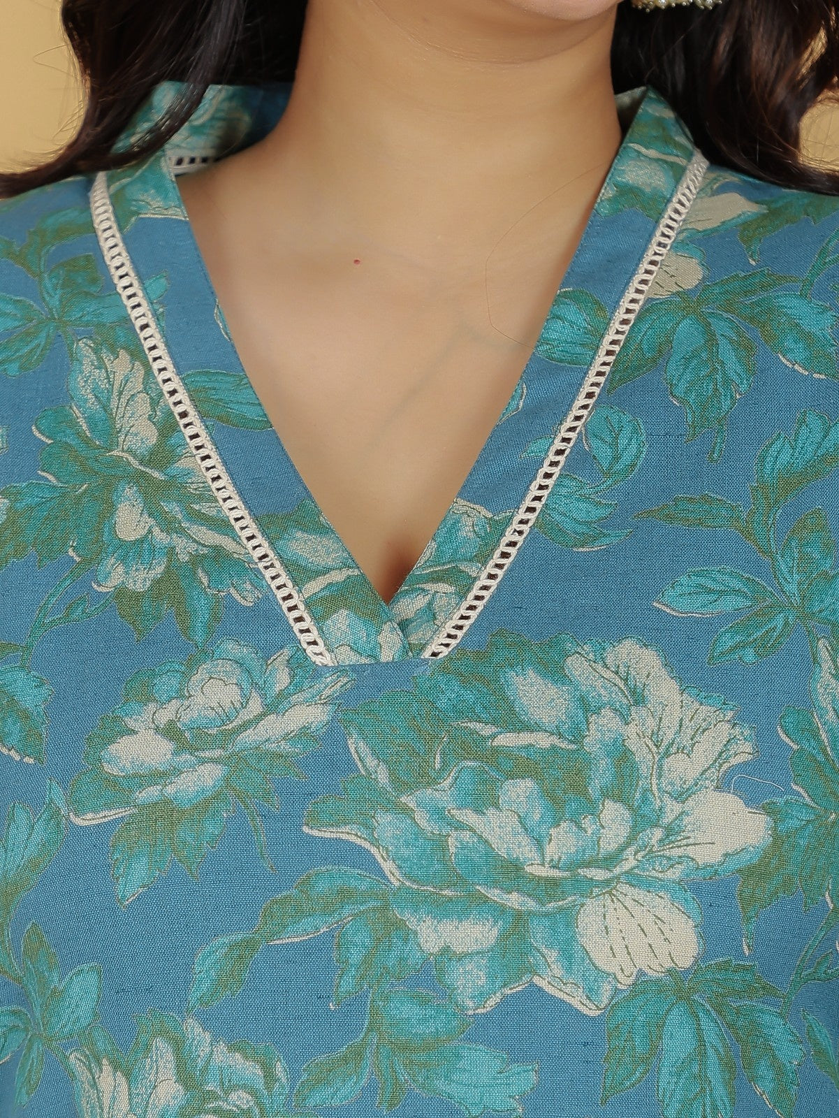 Women's Linen Green Straight Kurta
