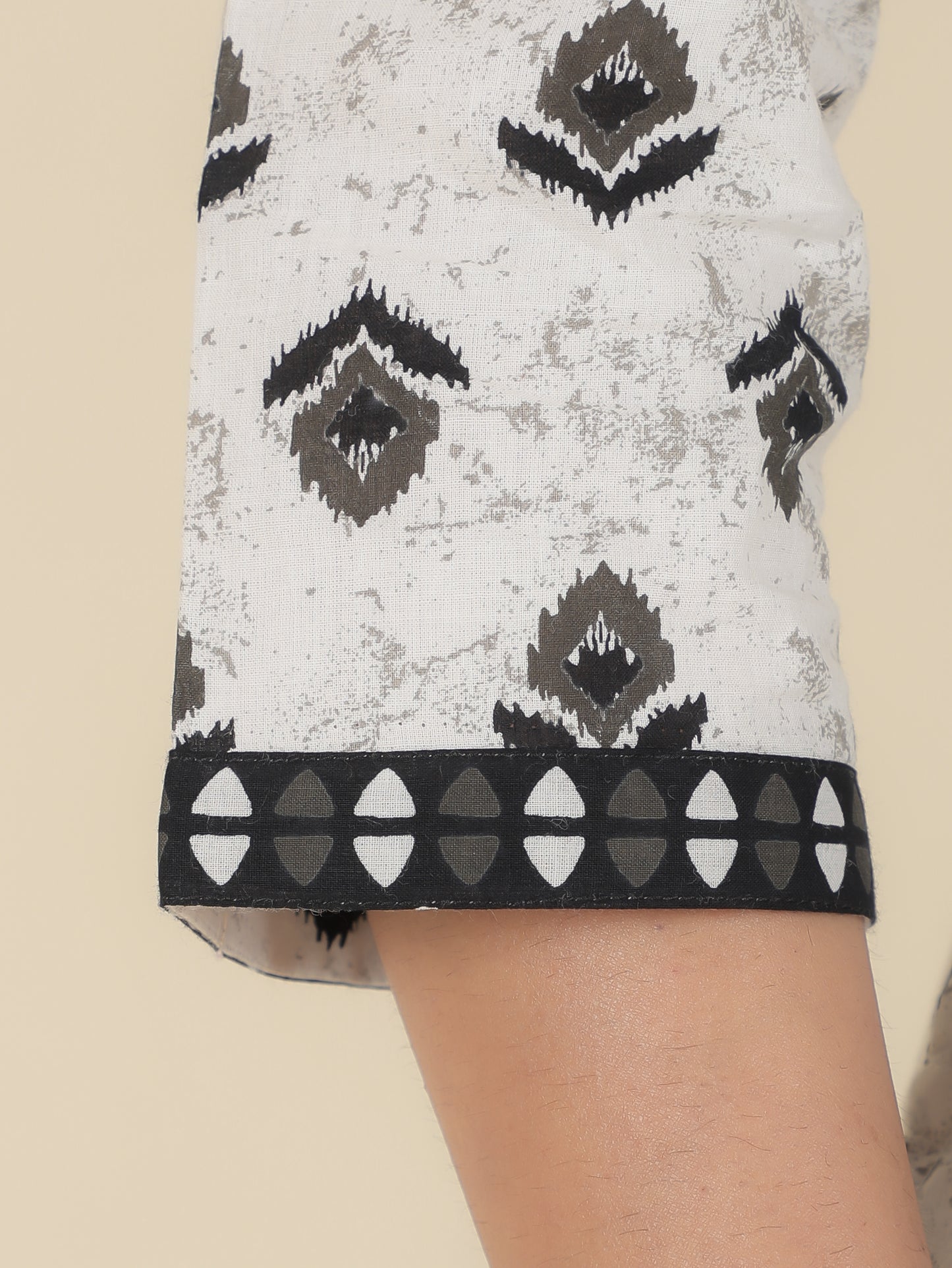Women's Cotton White Straight Kurta