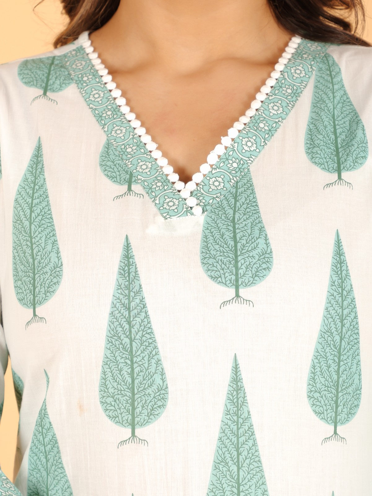 Women's Cotton White Straight Kurta
