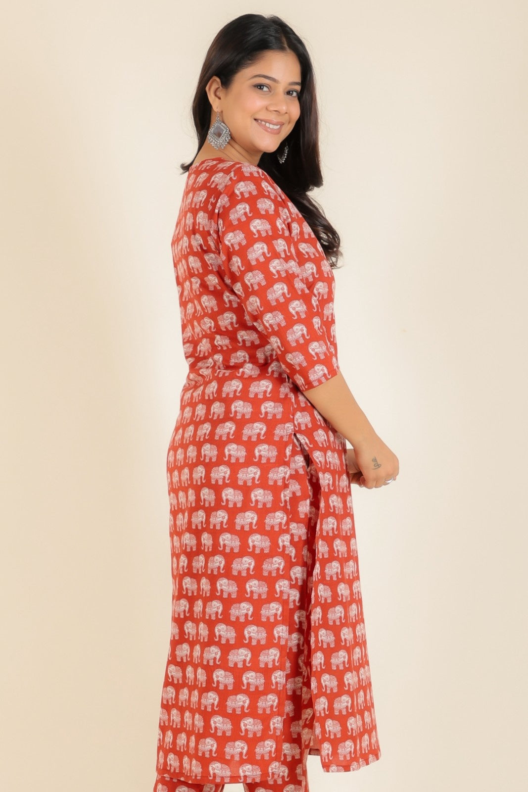 Women's Cotton Red Straight Kurta Set