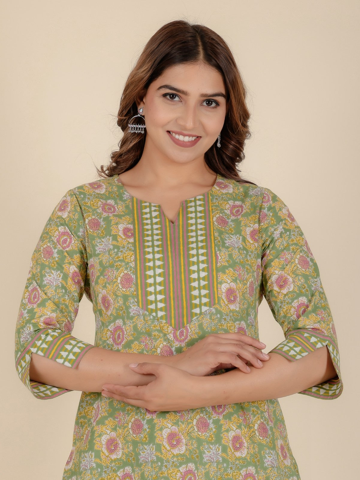 Women's Cotton Green Straight Kurta Set