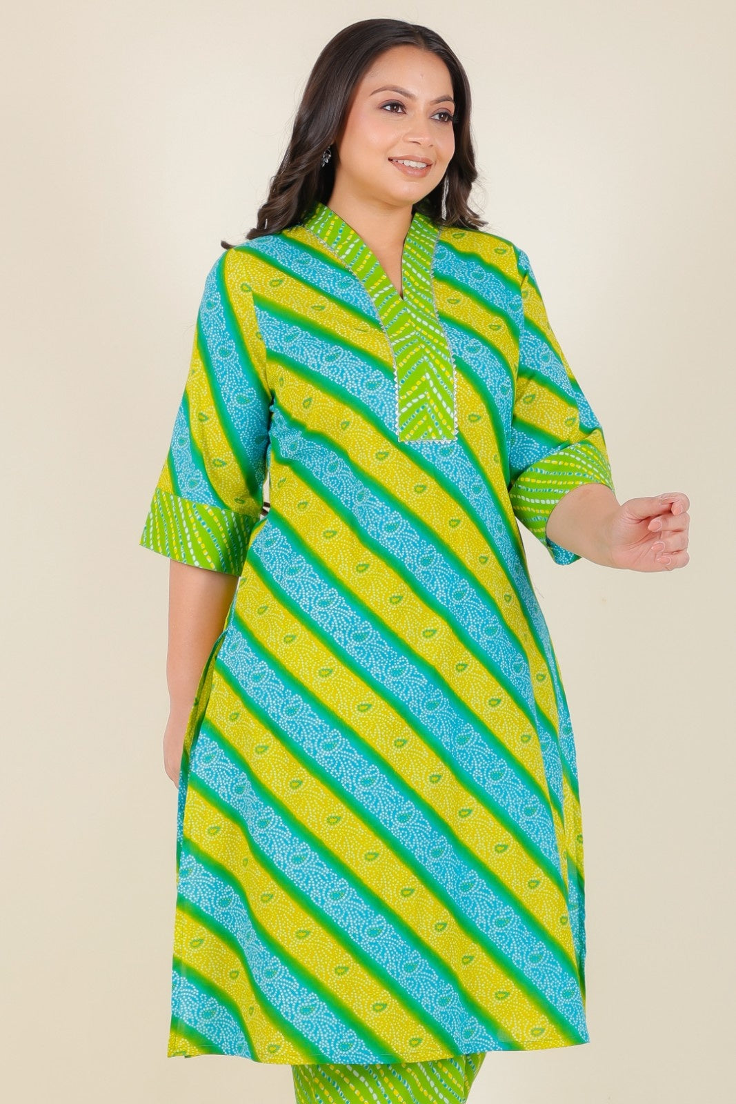 Women's Cotton Green Straight Kurta
