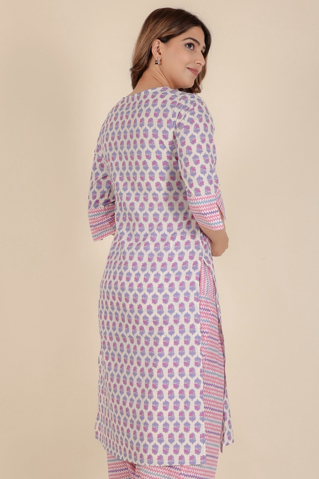 Women's Cotton Off White Straight Kurta