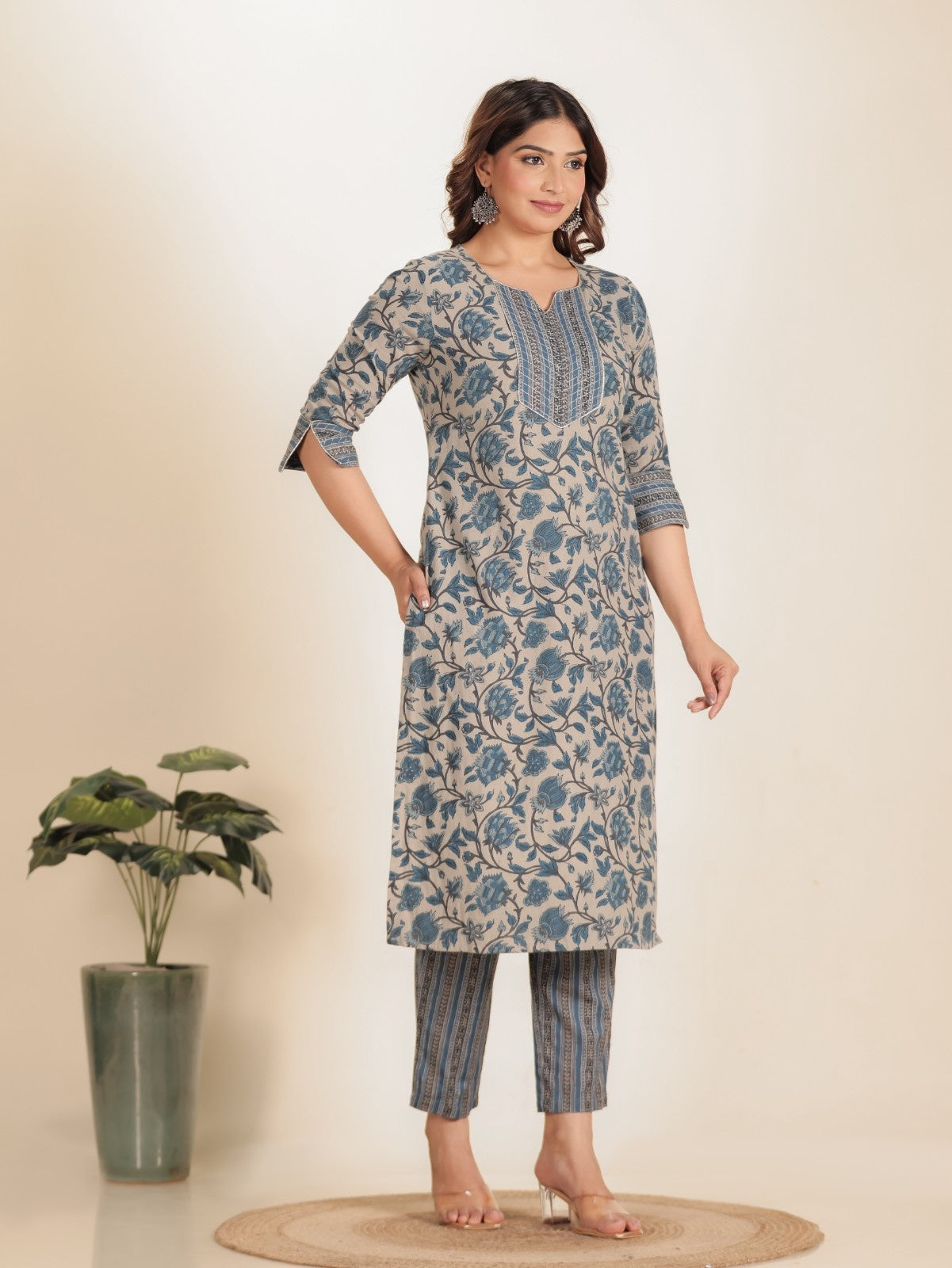Women's Linen Grey Straight Kurta Set