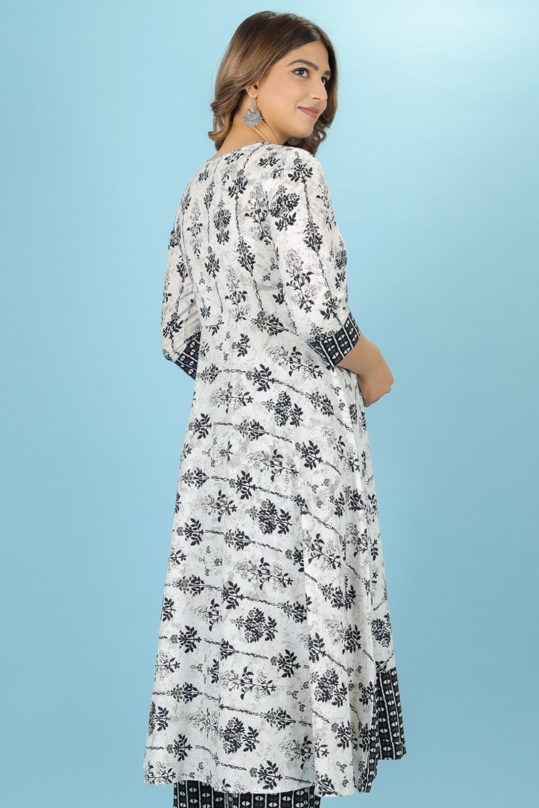 Women's Cotton White Anarkali Kurta