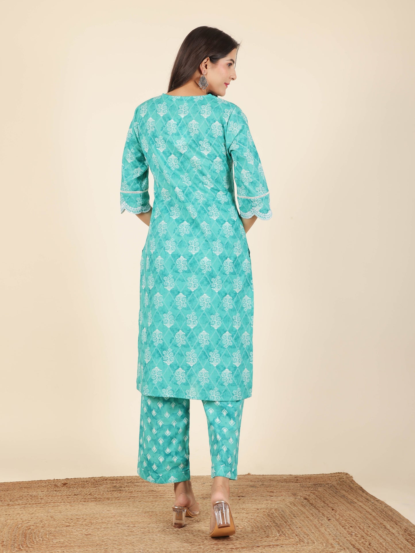 Women's Cotton Green Straight Kurta Set