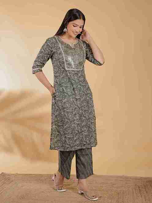 Women's Cotton Green Straight Kurta