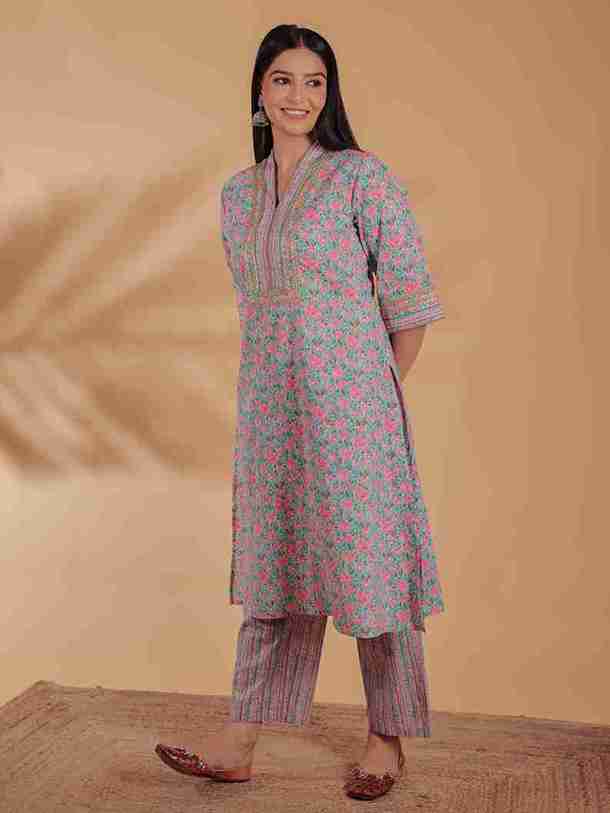 Women's Cotton Multicolor Straight Kurta
