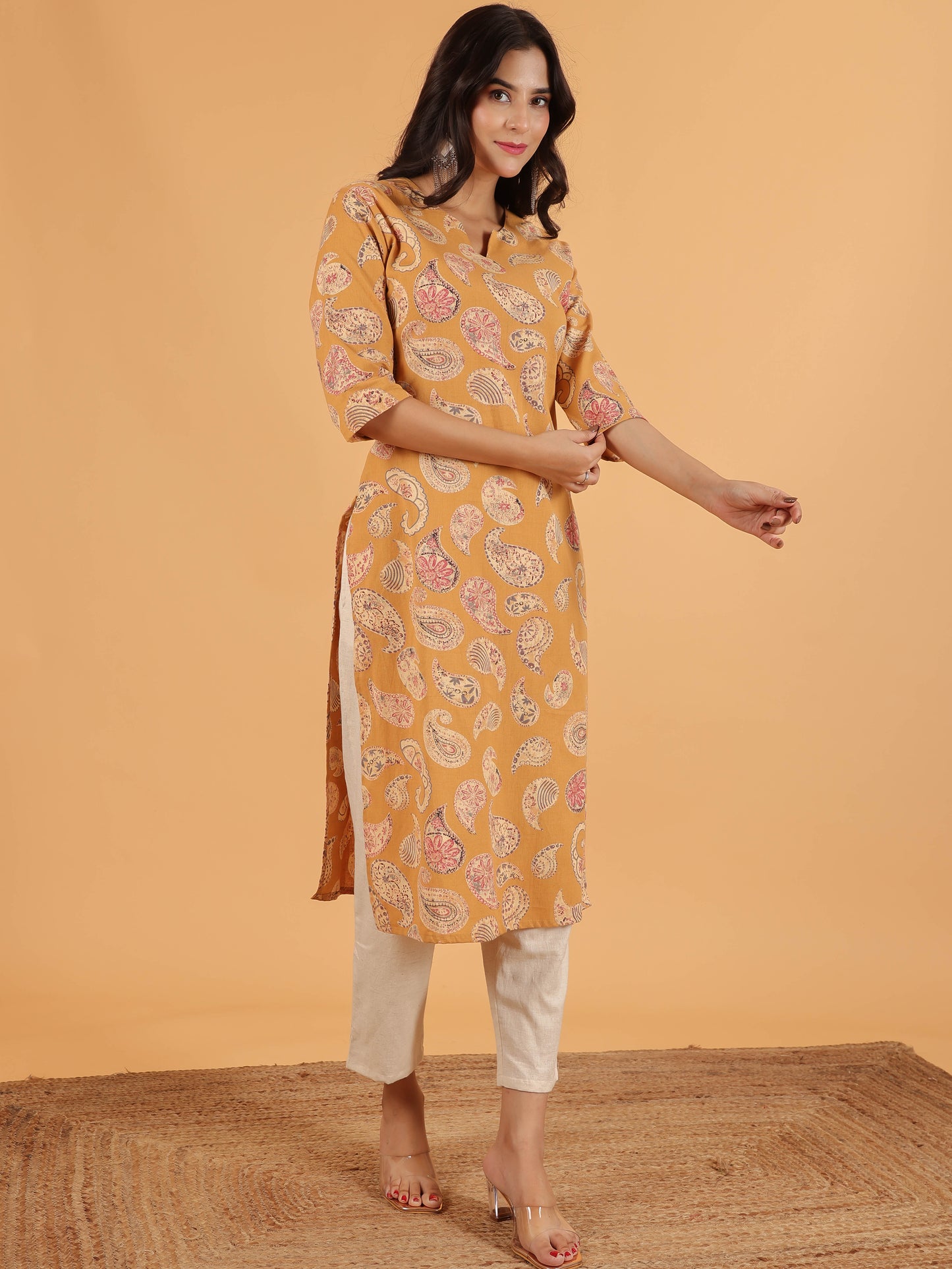 Women's Linen Yellow Straight Kurta