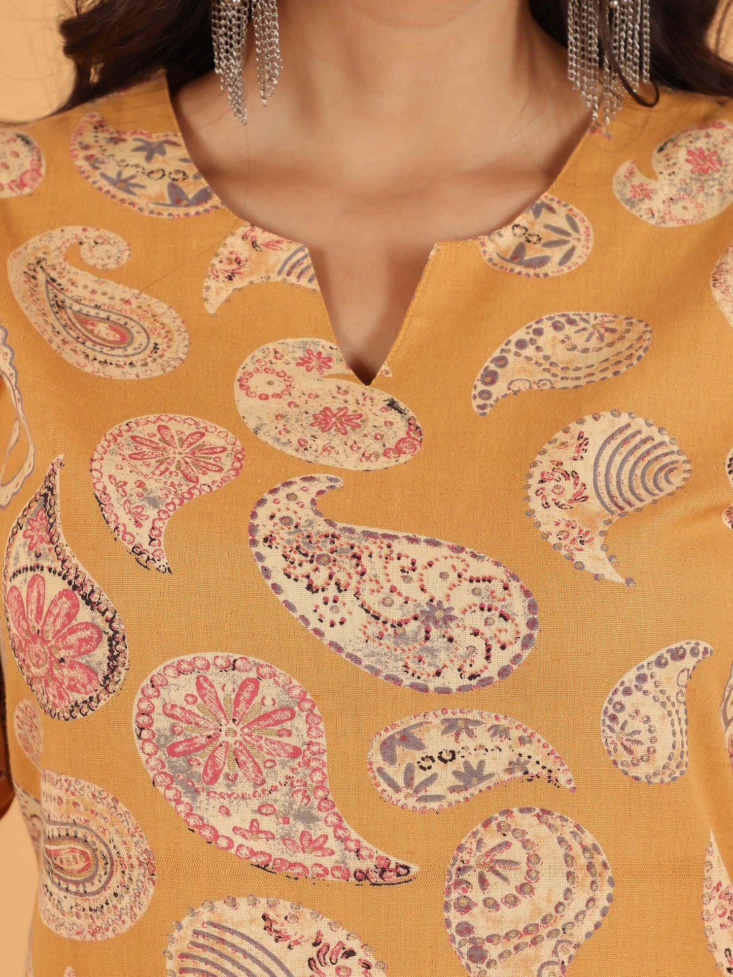 Women's Linen Yellow Straight Kurta Set