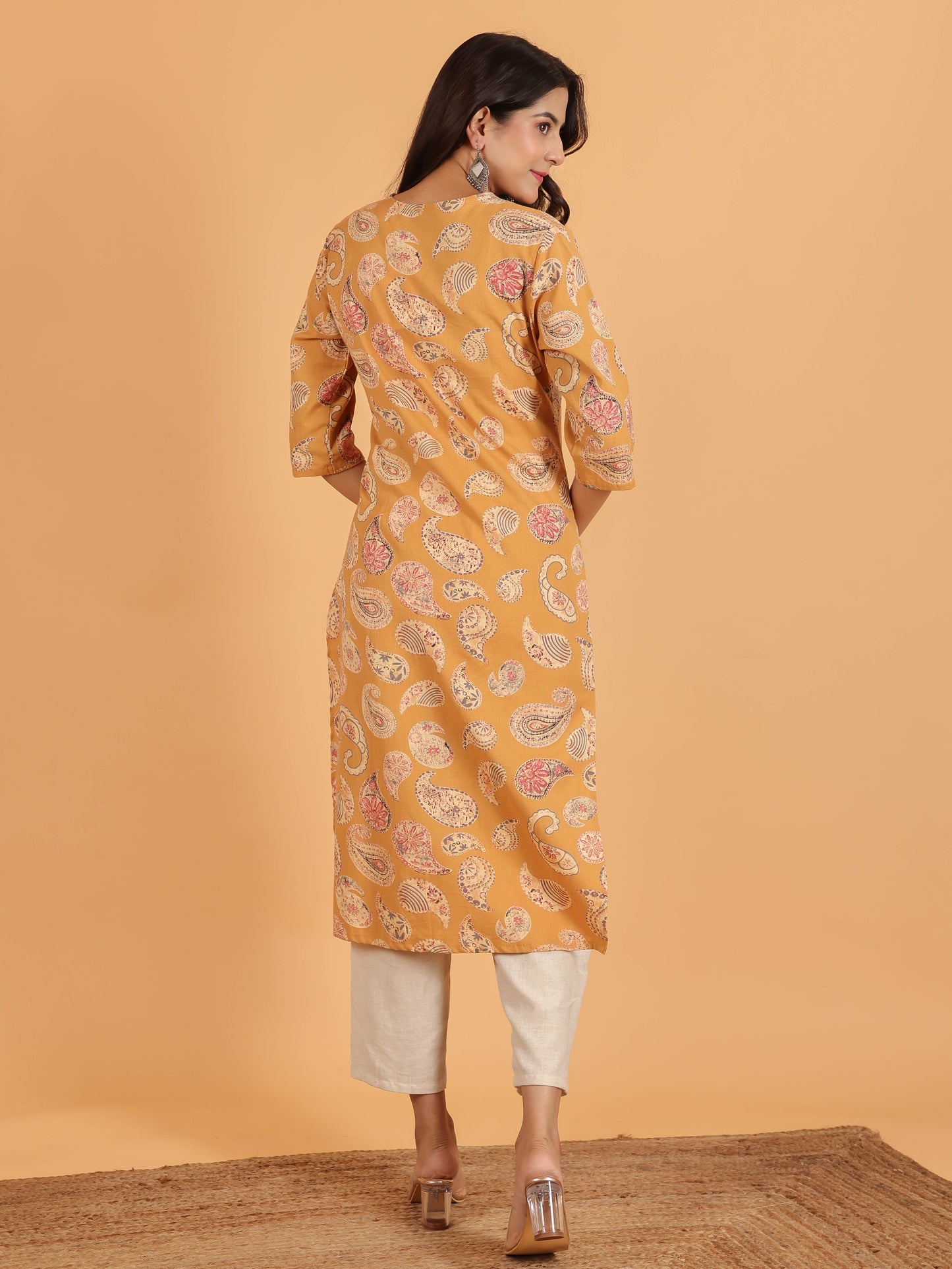Women's Linen Yellow Straight Kurta