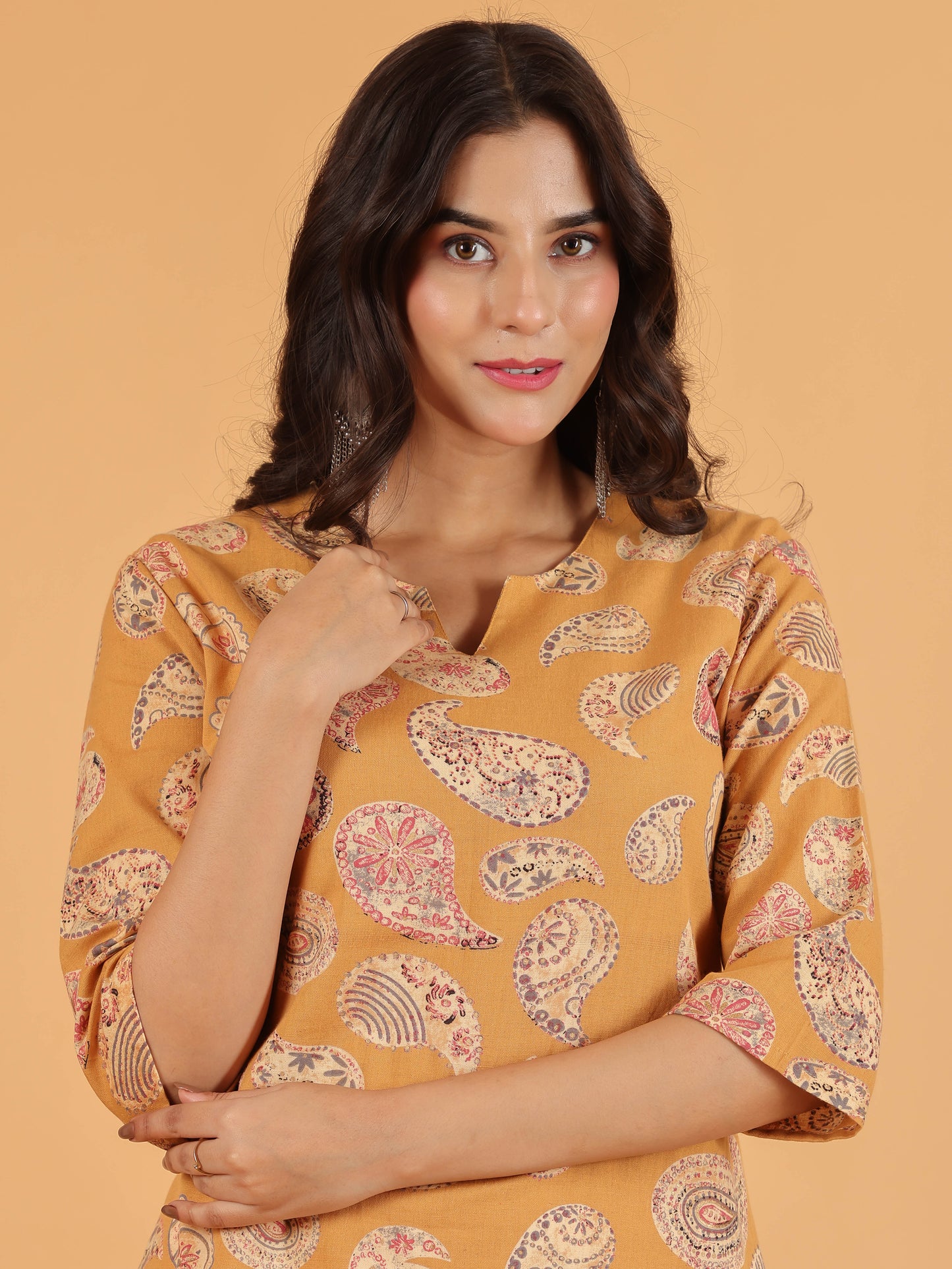 Women's Linen Yellow Straight Kurta
