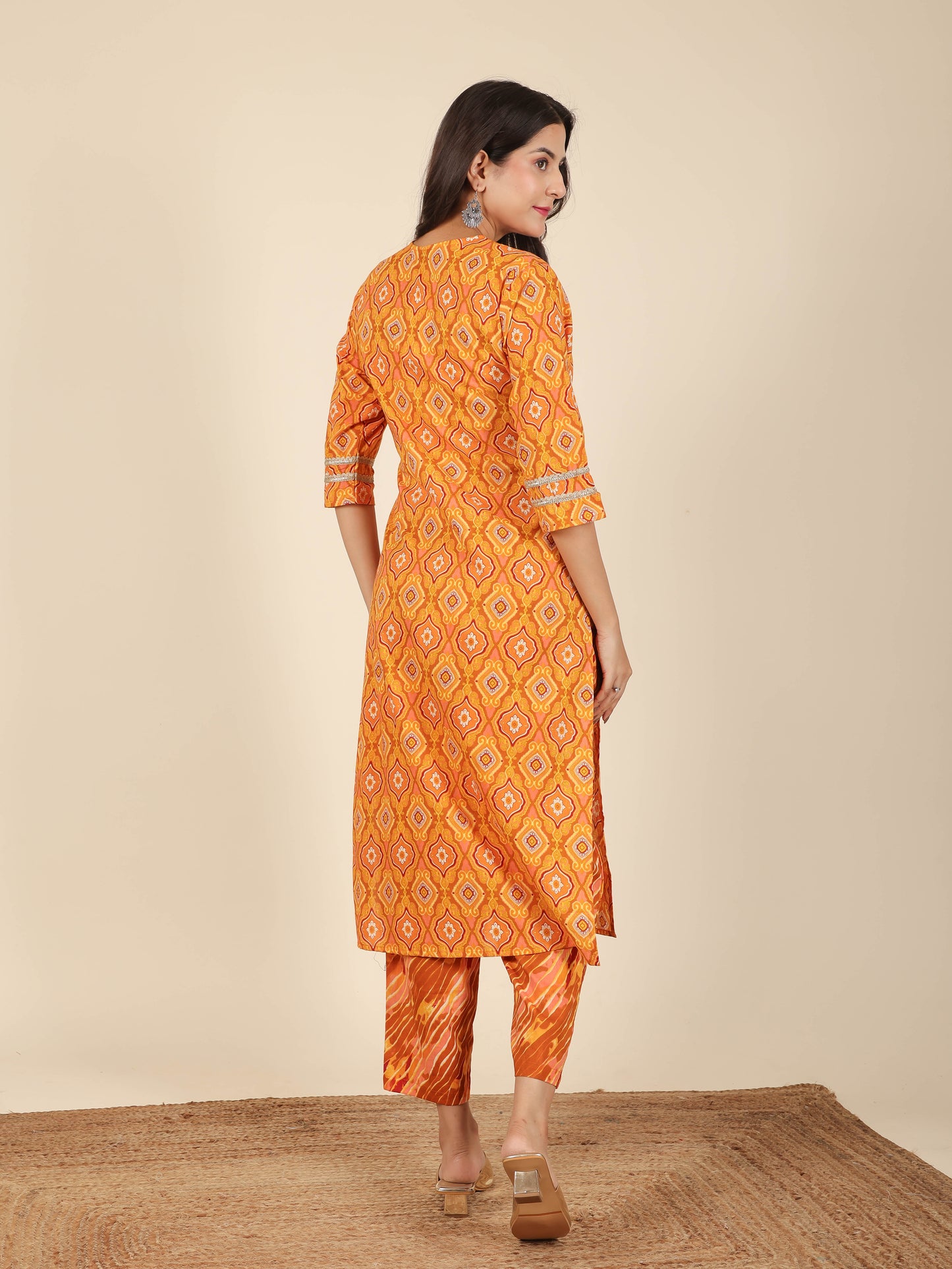 Women's Cotton Yellow Straight Kurta