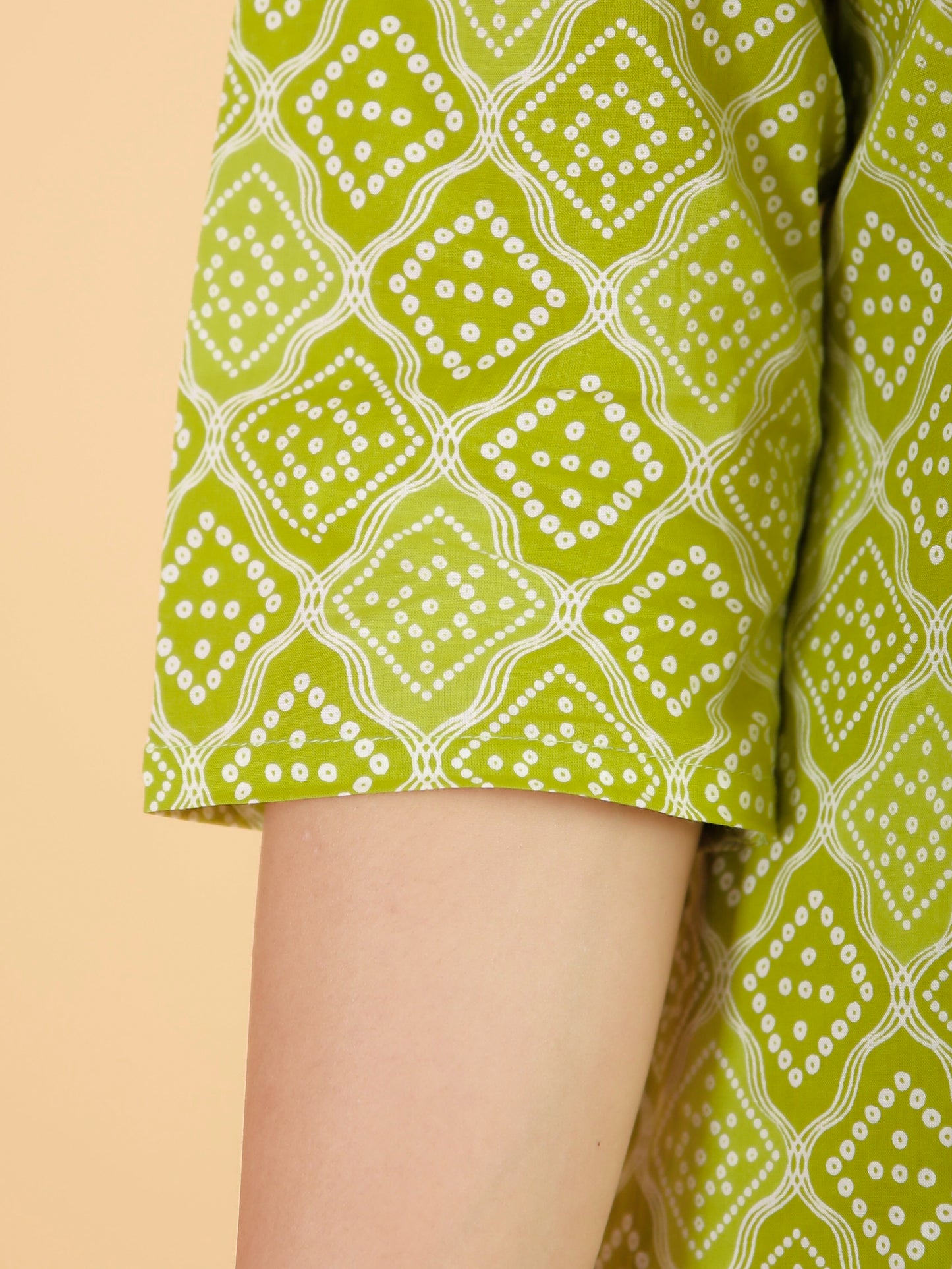 Women's Cotton Green Straight Kurta