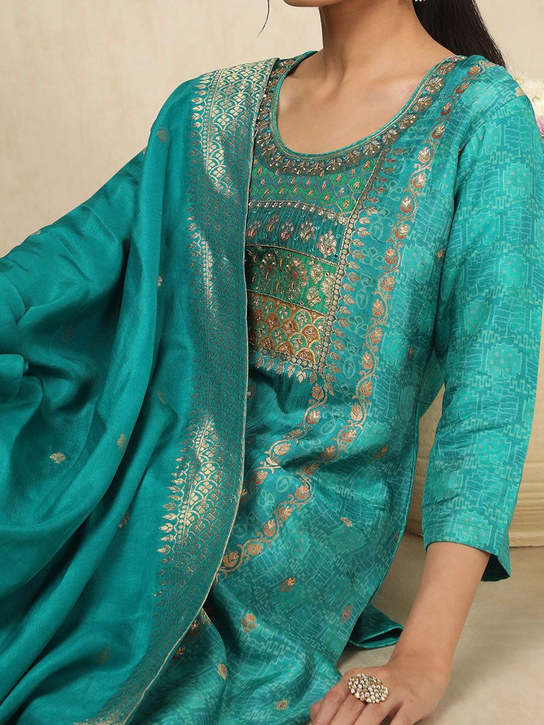Dhiyona SO Women's Ethnic Motifs Woven Design Zari Work Straight Kurta With Trouser & Dupatta