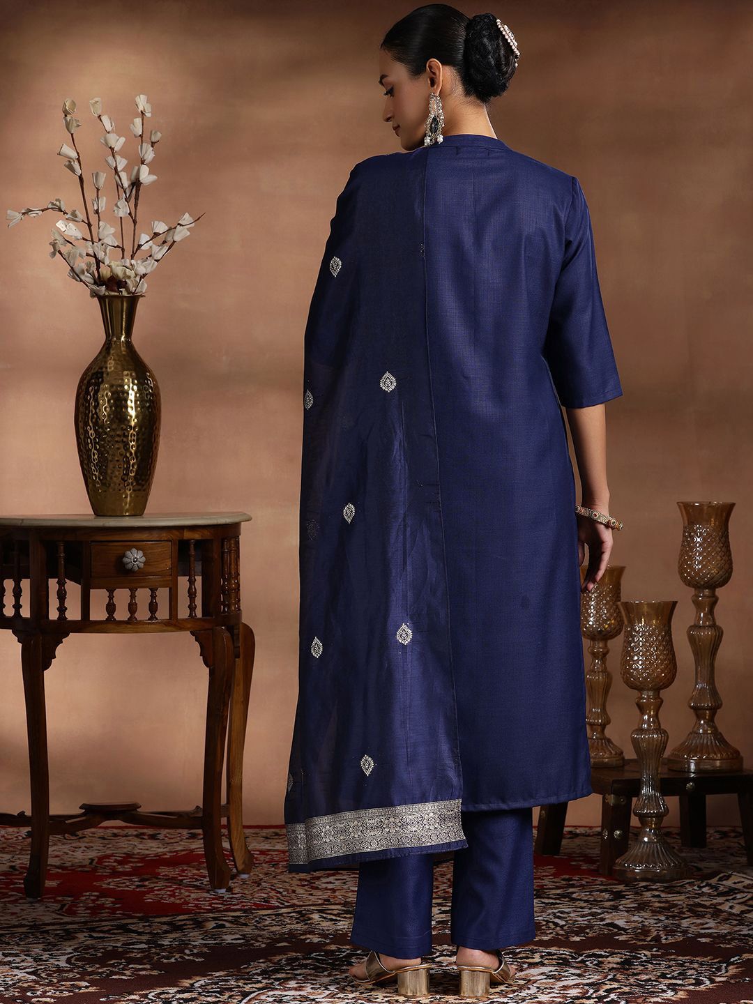 Dhiyona LB Women's Mandarin Collar Pleated Straight Kurta with Trousers & Dupatta