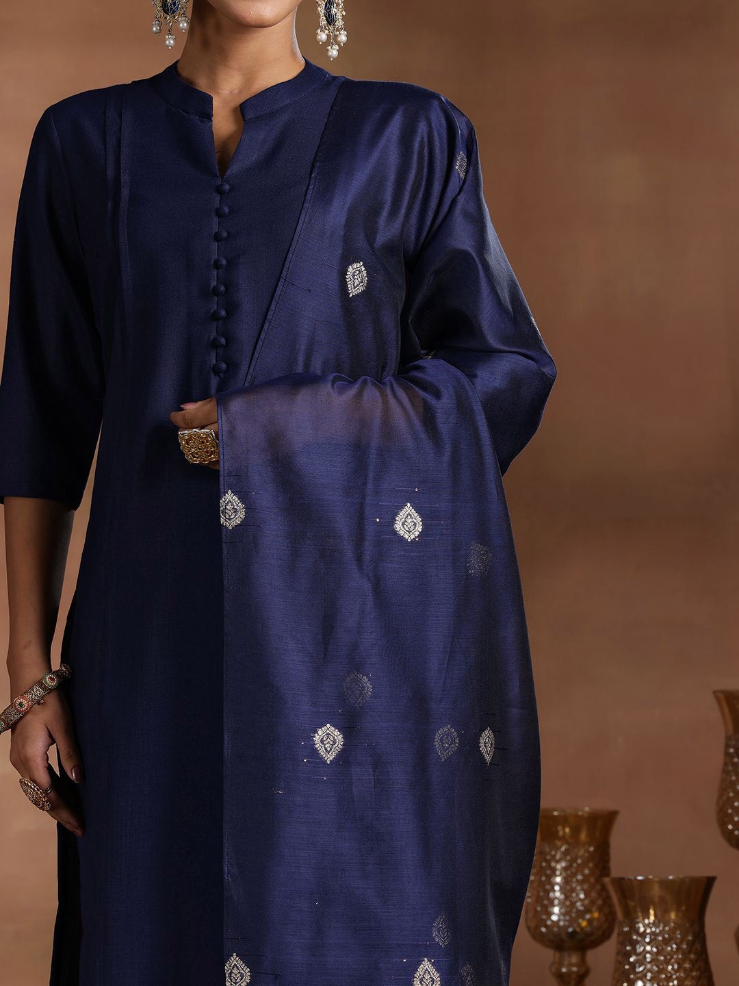 Dhiyona LB Women's Mandarin Collar Pleated Straight Kurta with Trousers & Dupatta