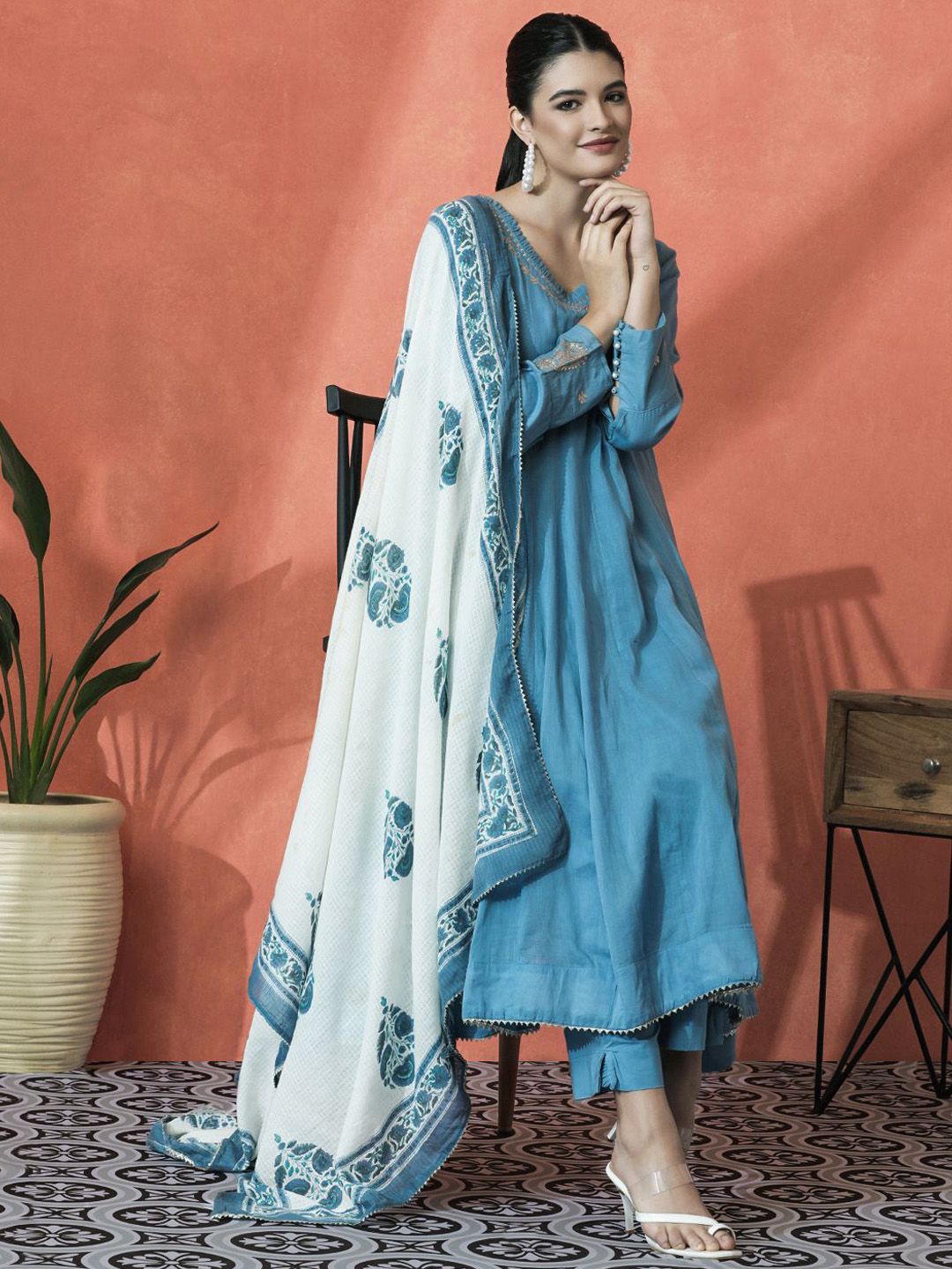 Dhiyona SN Women's V-Neck Panelled Zari Pure Cotton A-Line Kurta With Trouser And Dupatta