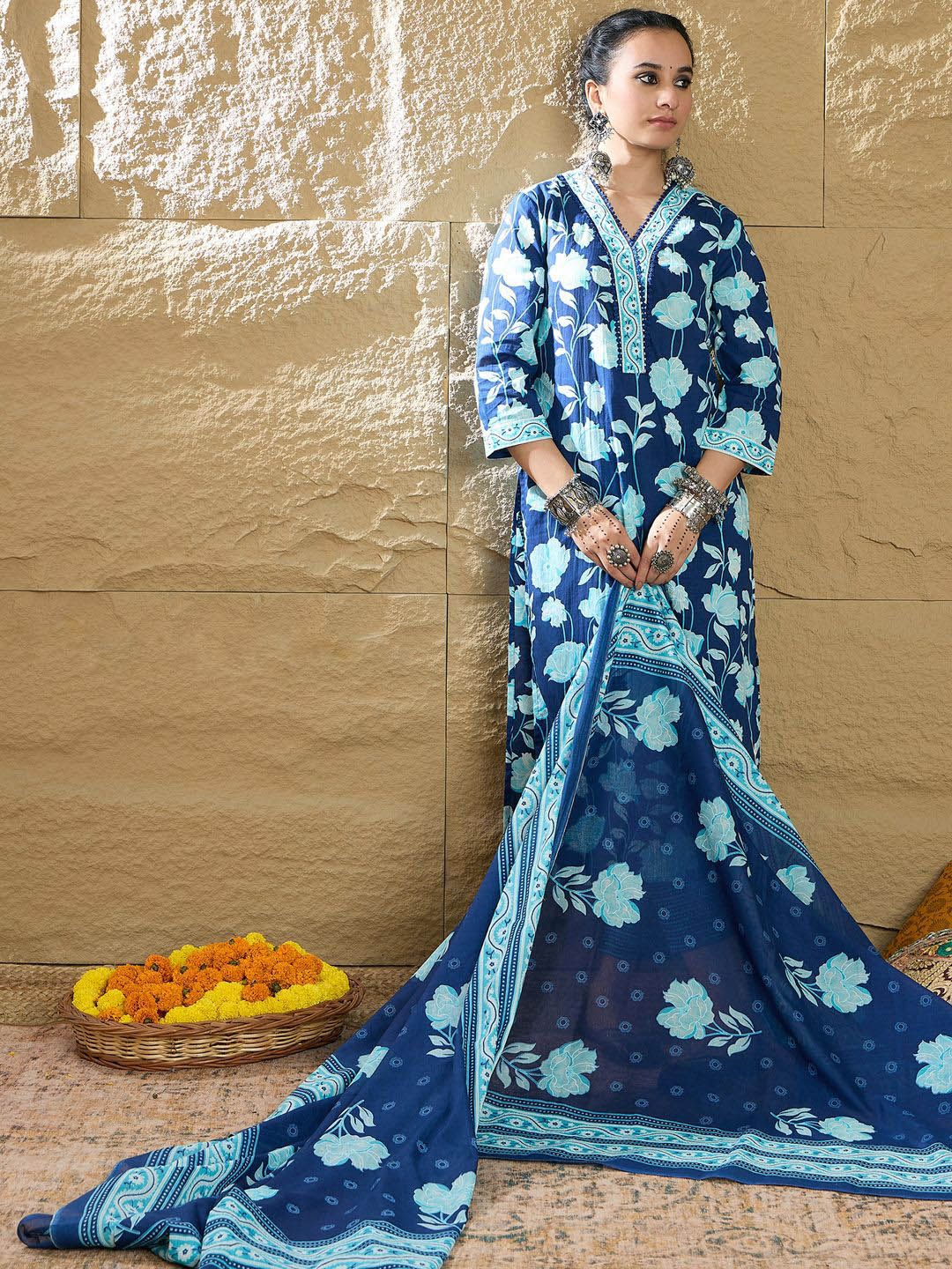 Dhiyona IE Women Floral Printed Regular Pure Cotton Kurta with Trousers & Dupatta