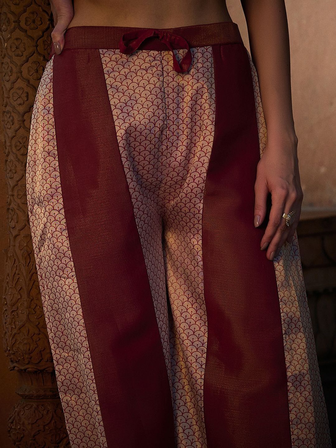 Dhiyona CH Ethnic Motifs Embroidered Thread Work Kurta With Palazzos