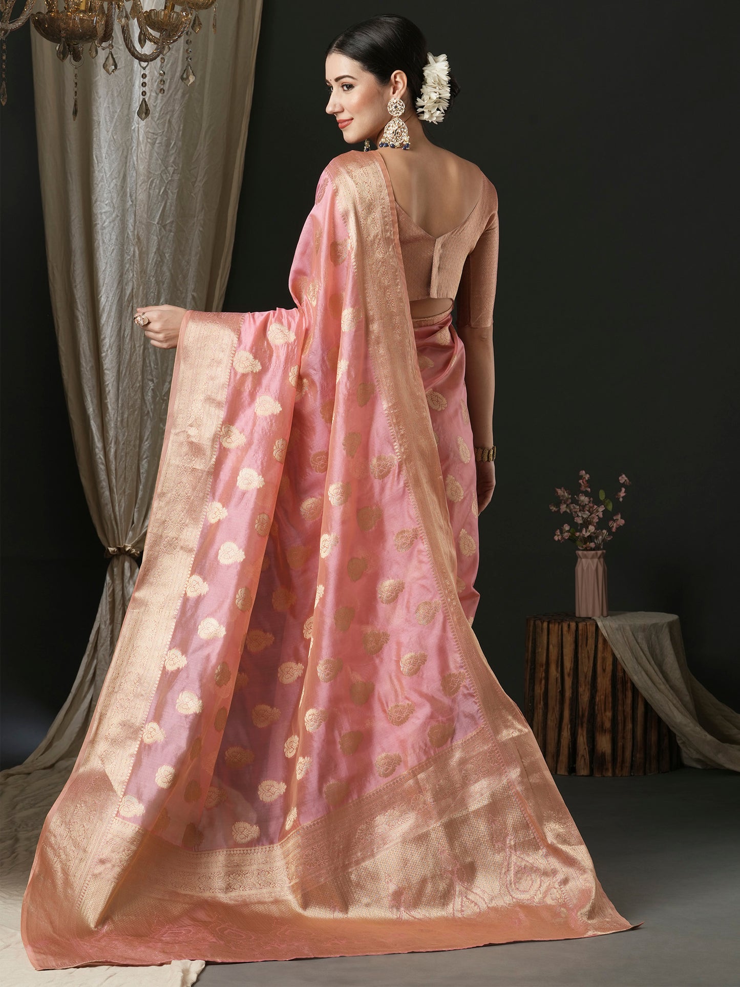 Women's Organza Pink Woven Design Designer Saree With Blouse Piece