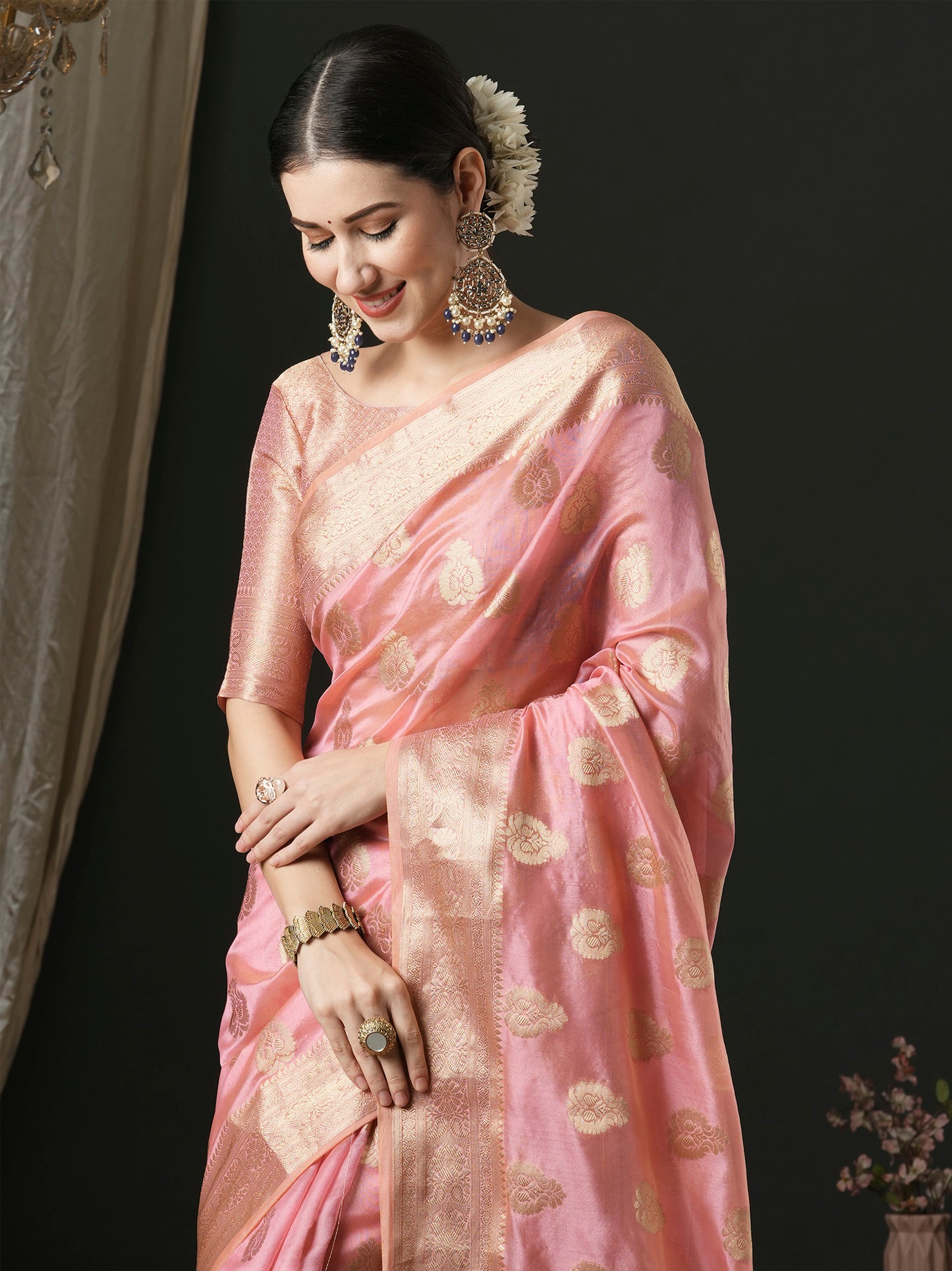 Women's Organza Pink Woven Design Designer Saree With Blouse Piece