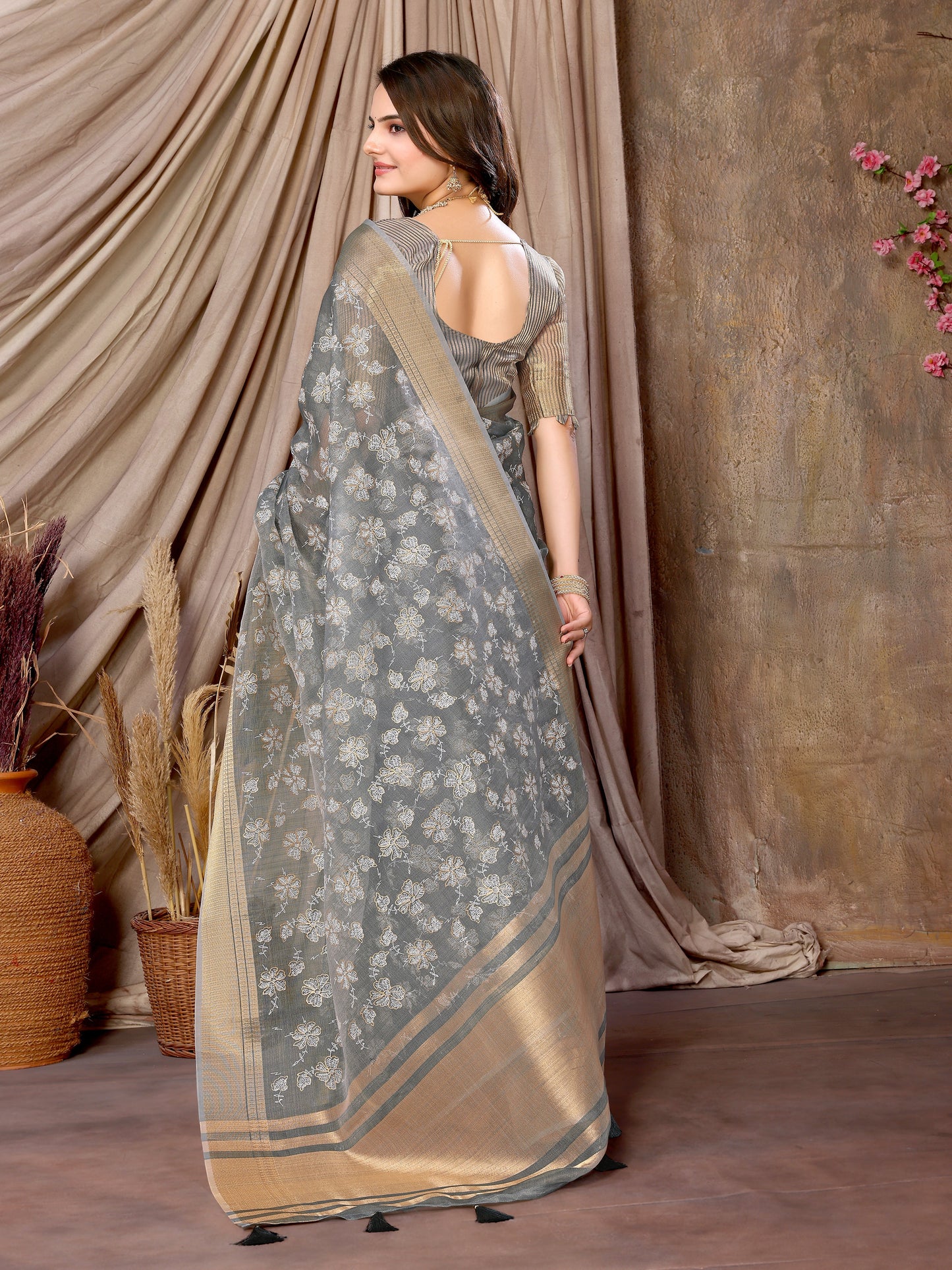 Dhiyona GR Women's Florence Grey Khadi Silk Saree