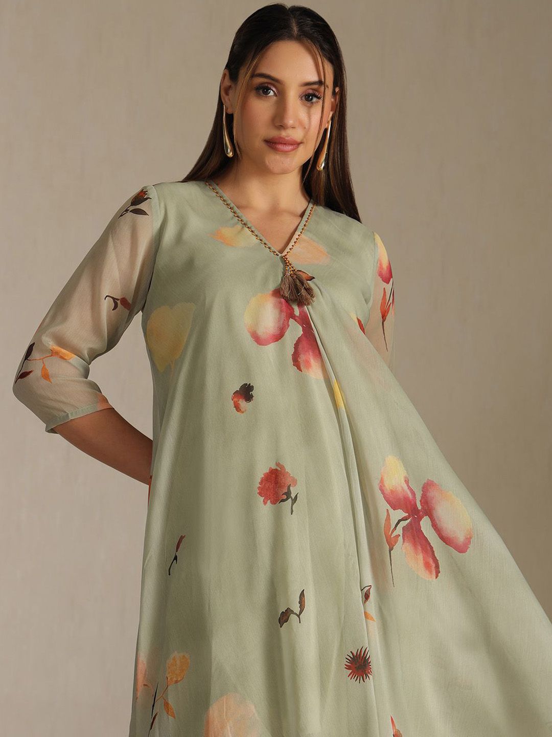 Dhiyona SO Women's Women Floral Printed A-Line Kurta with Palazzos