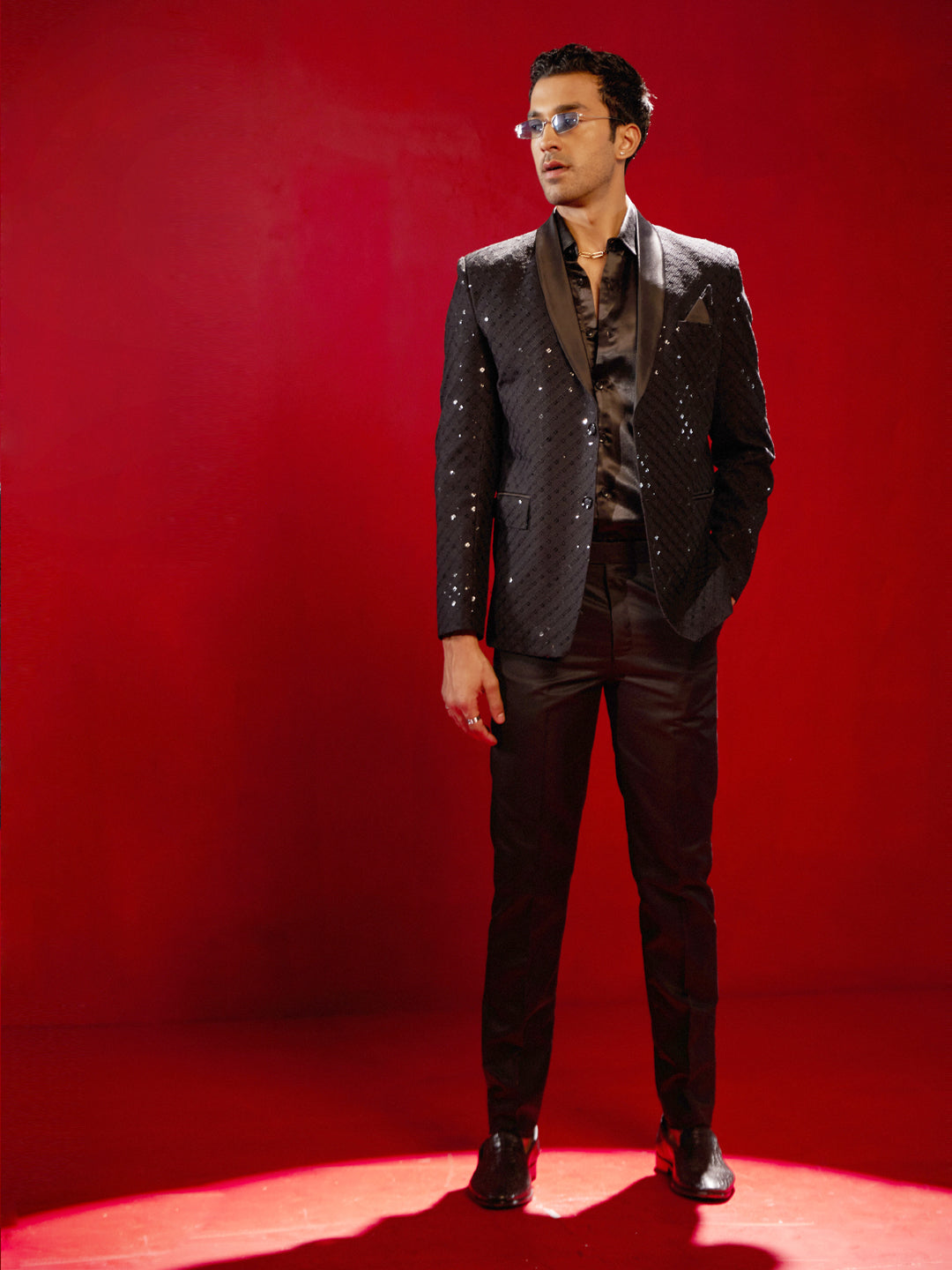 Men's Black Cotton Blend Straight Blazer