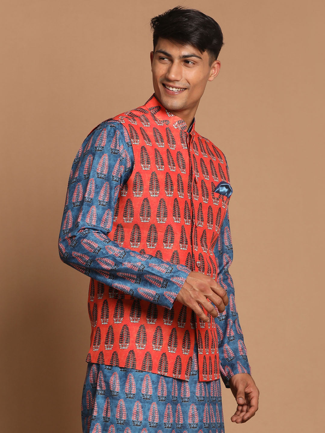 Men's Green Cotton Blend Straight Jacket Kurta and Pyjama Set