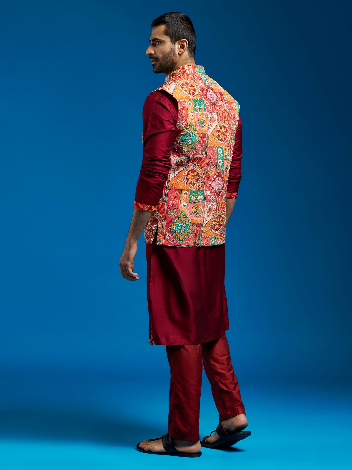 Men's Black Viscose Straight Jacket Kurta And Pyjama Set.